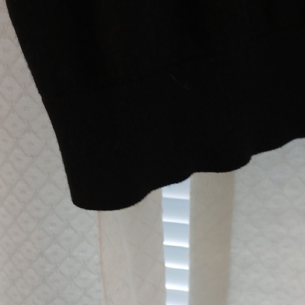 Halogen Black Short Sleeve Ruffle Top - Picture 4 of 7
